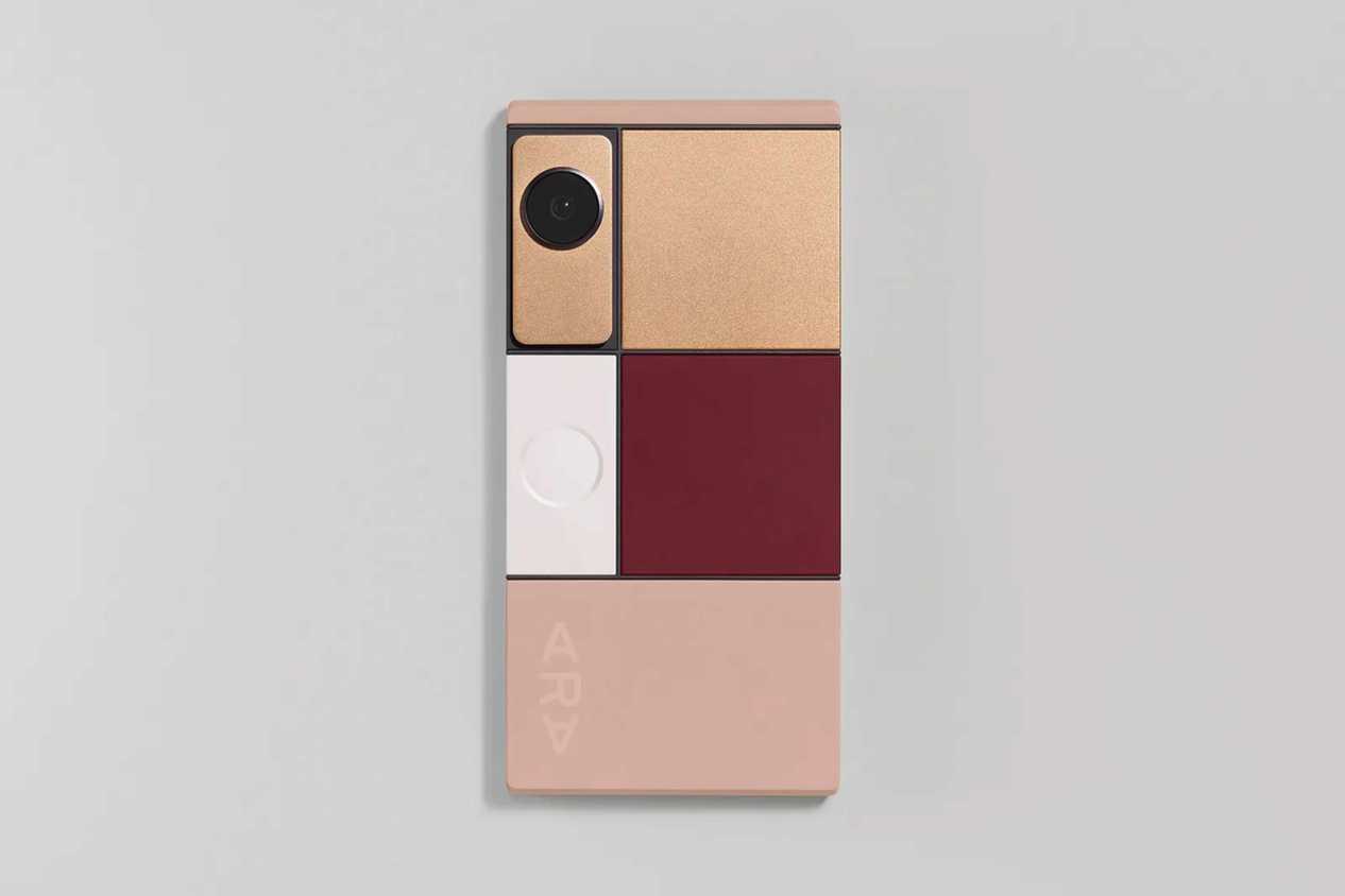 Google's Project Ara modular phone concept.