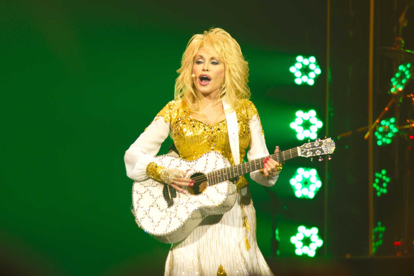 Dolly Parton performs live in concert at O2 World in Berlin