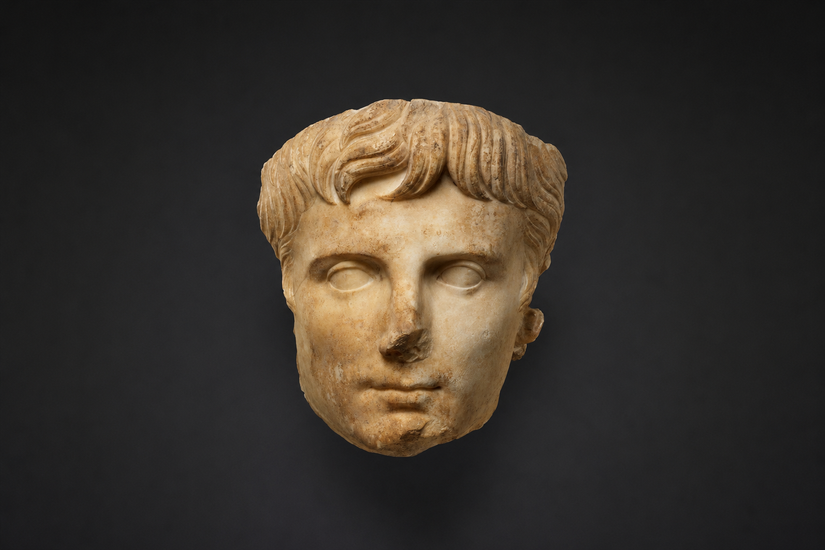 Marble portrait of the emperor Augustus.