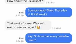 Messages conversation arranging a Thursday meetup