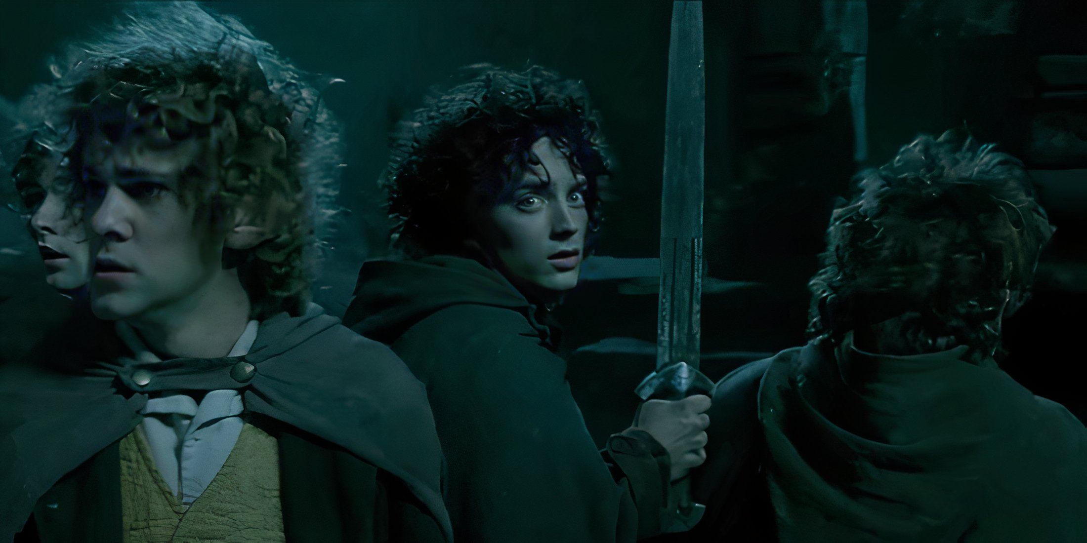 drawn-barrow-blades-at-weathertop.jpeg