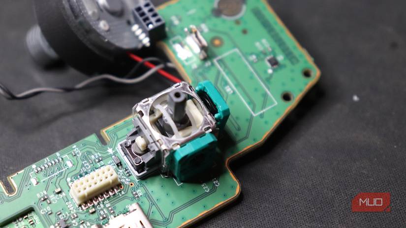 Xbox Controller Drifting? Here's How to Fix That