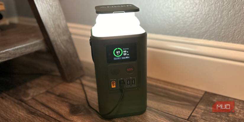 solar power generator Jackery Explorer 1500 v2 Portable Power Station Explorer 1500 v2 + SolarSaga 100W Air x 2 main image 0