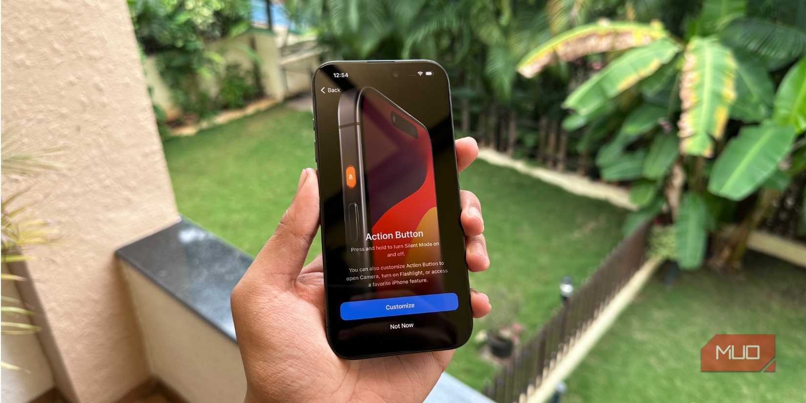 7 iPhone 16 Pro Features Android Flagships Still Don't Have