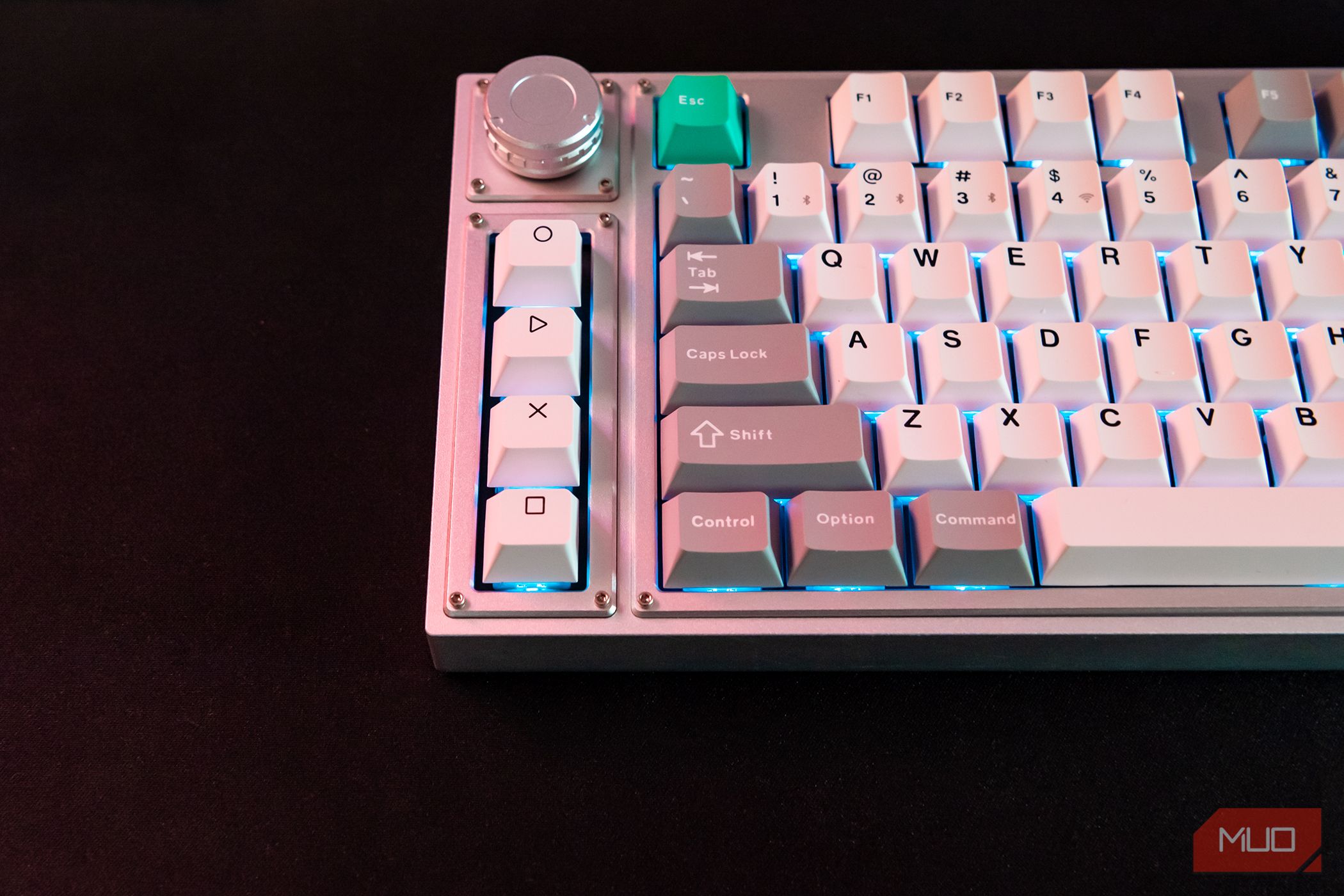Lemokey L3 Review: Keychron's First Gaming Keyboard Is Pure Quality