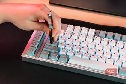 Lemokey L3 Review: Keychron's First Gaming Keyboard Is Pure Quality