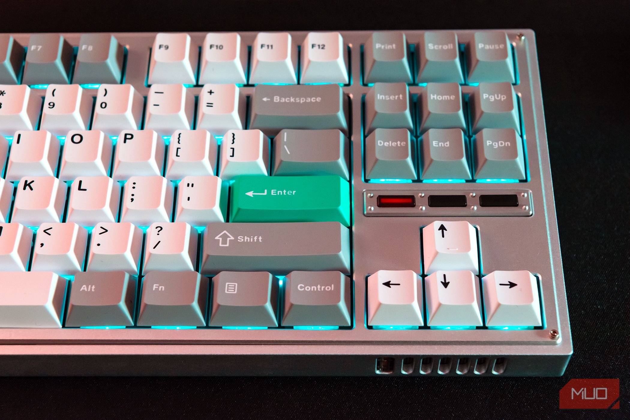Lemokey L3 Review: Keychron's First Gaming Keyboard Is Pure Quality
