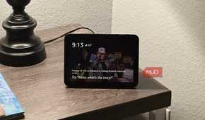 amazon echo show 8 adaptive content far
