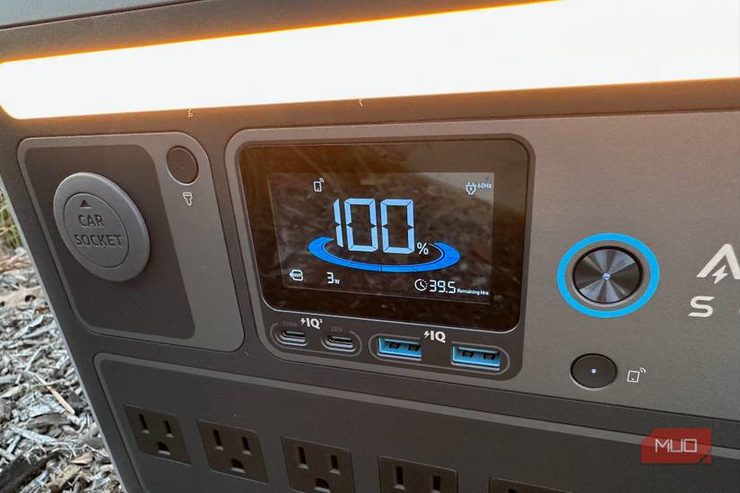 Anker Solix C1000 Review: A Portable Power Station That Can Be Recharged in  a Flash