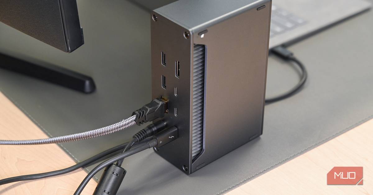 Ugreen Revodok Max 213 Thunderbolt 4 Docking Station Review: A 