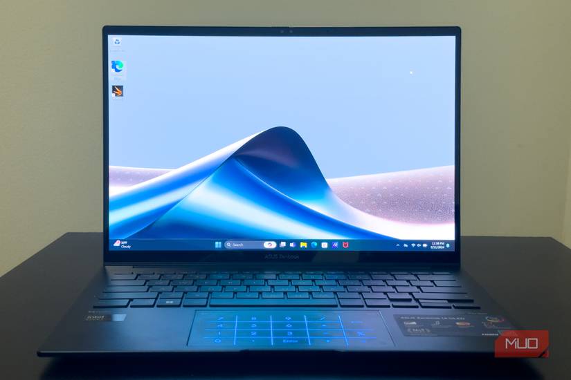 نمایش Zenbook 14 OLED