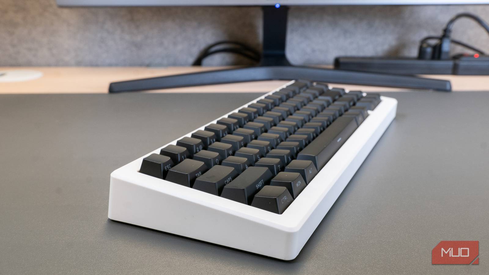 Drop CSTM65 Review: An Endlessly Upgradable and Moddable Compact Keyboard