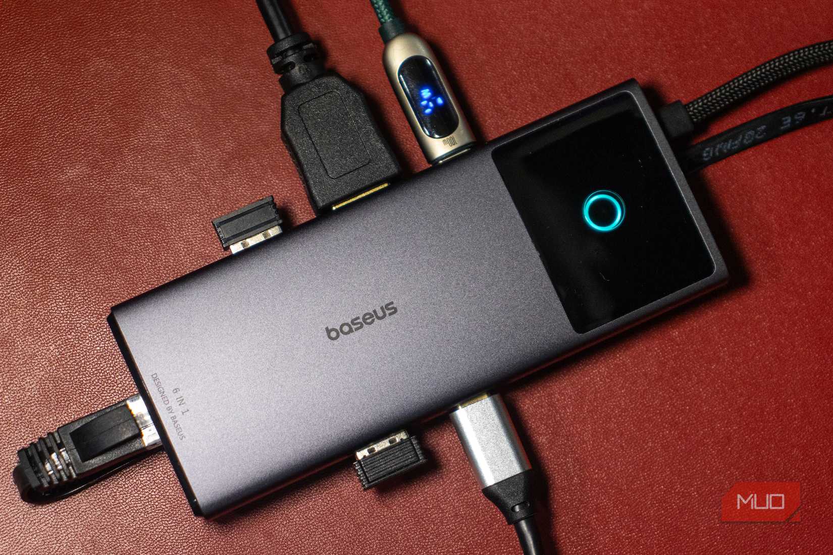 Baseus Metal Gleam Series II 6-in-1 USB Hub plugged with all devices