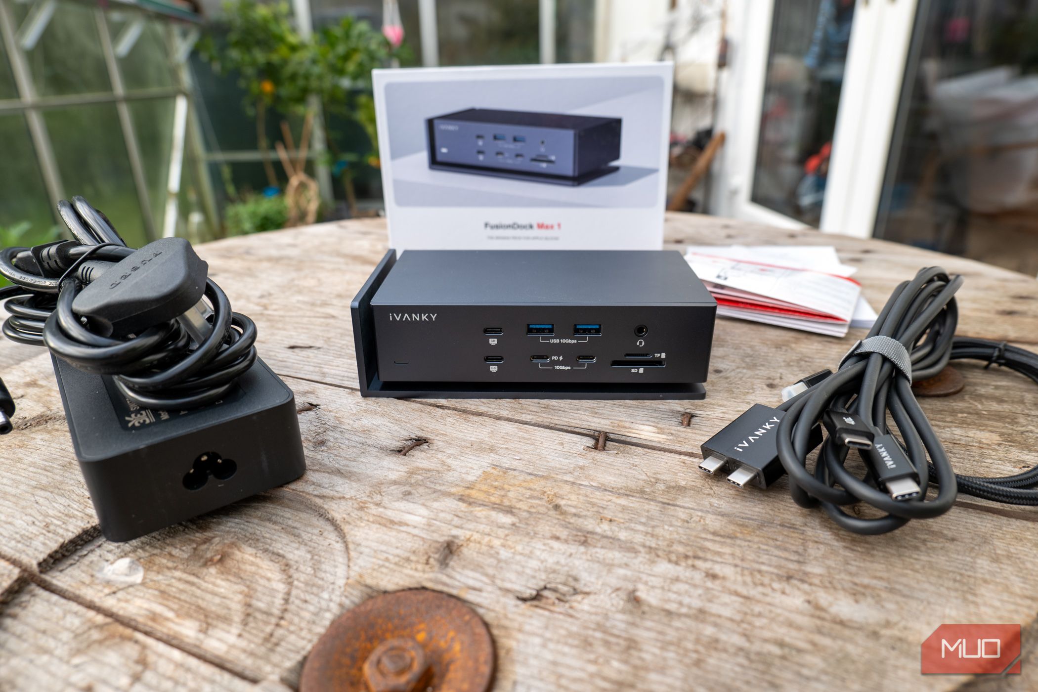 iVANKY FusionDock Max 1 Thunderbolt 4ドッグ FusionDock Max 1 – Includes Thunderbolt 5 Cable – iVANKY