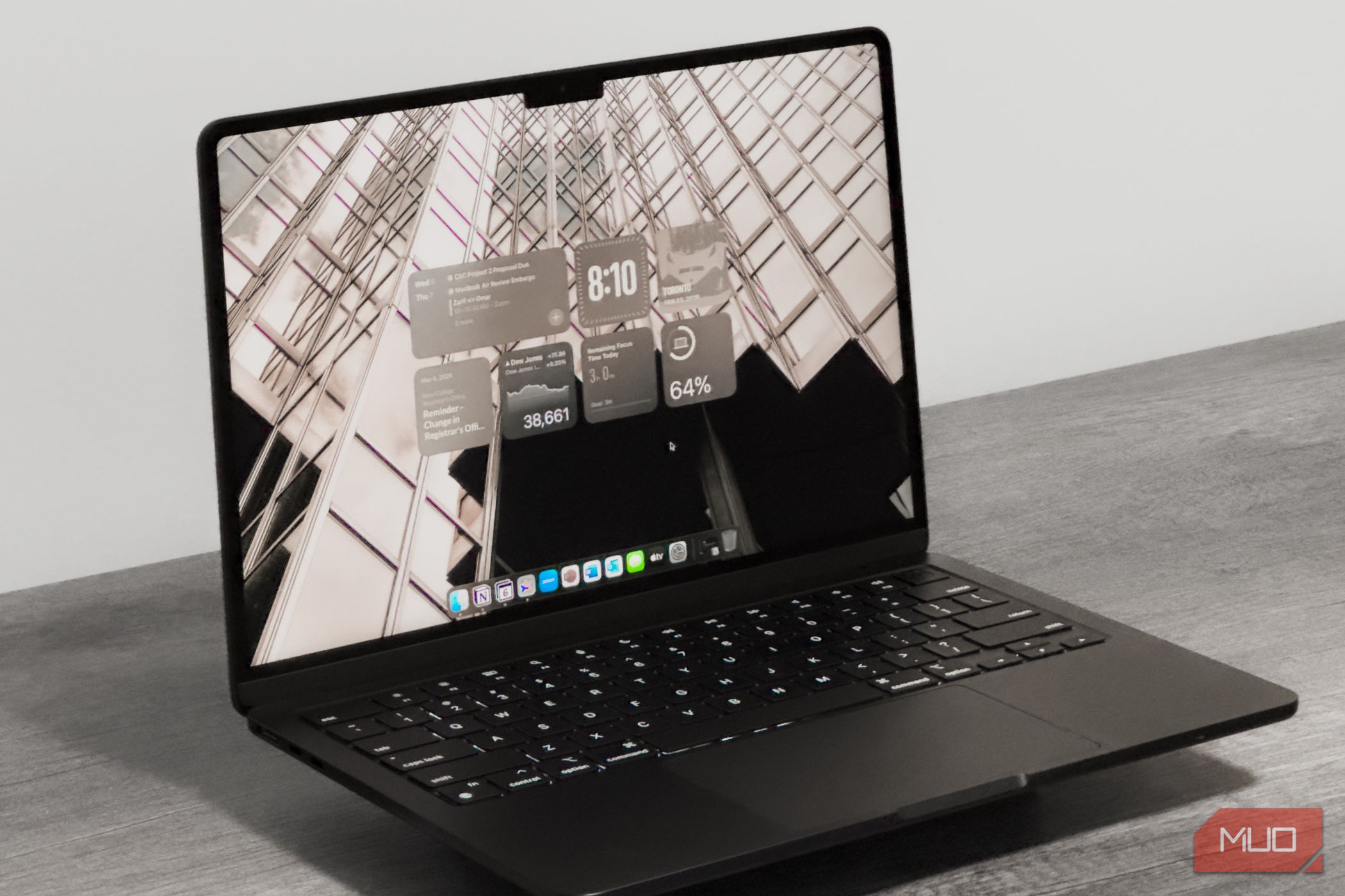 【MacBook Air M3＋Office 付】 Apple M3 MacBook Air (13-Inch) Review: Why Buy Anything Else?