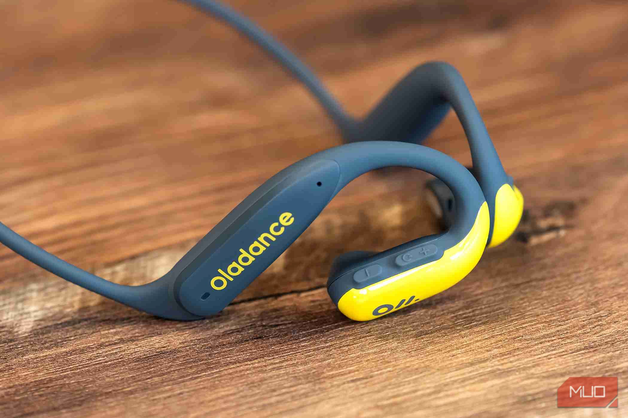【新品未使用】Oladance OWS Sports (オーラダンス)イエロー oladnace-ows-sports-main.jpg