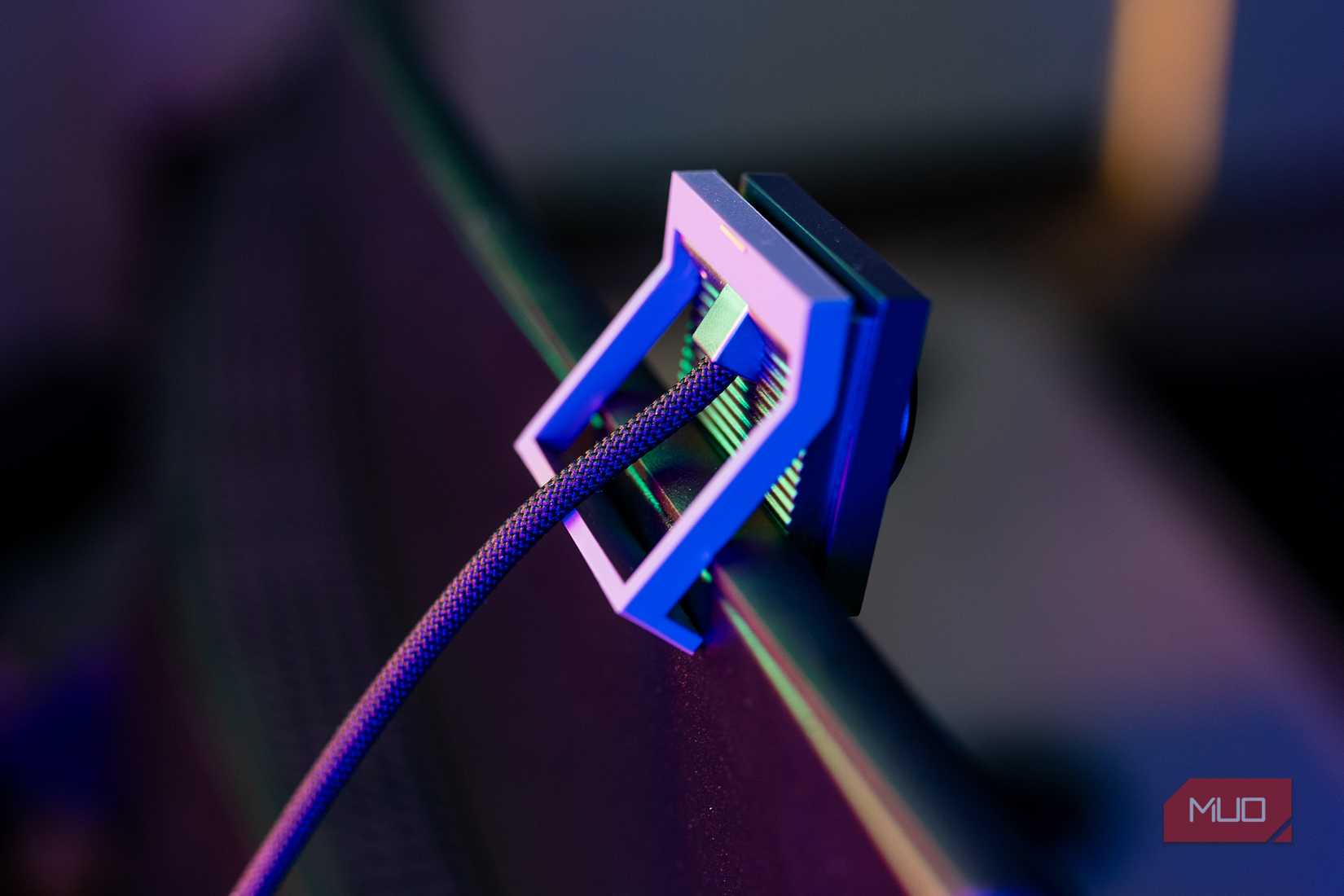 وبکم اپال تدپول روی لپتاپ