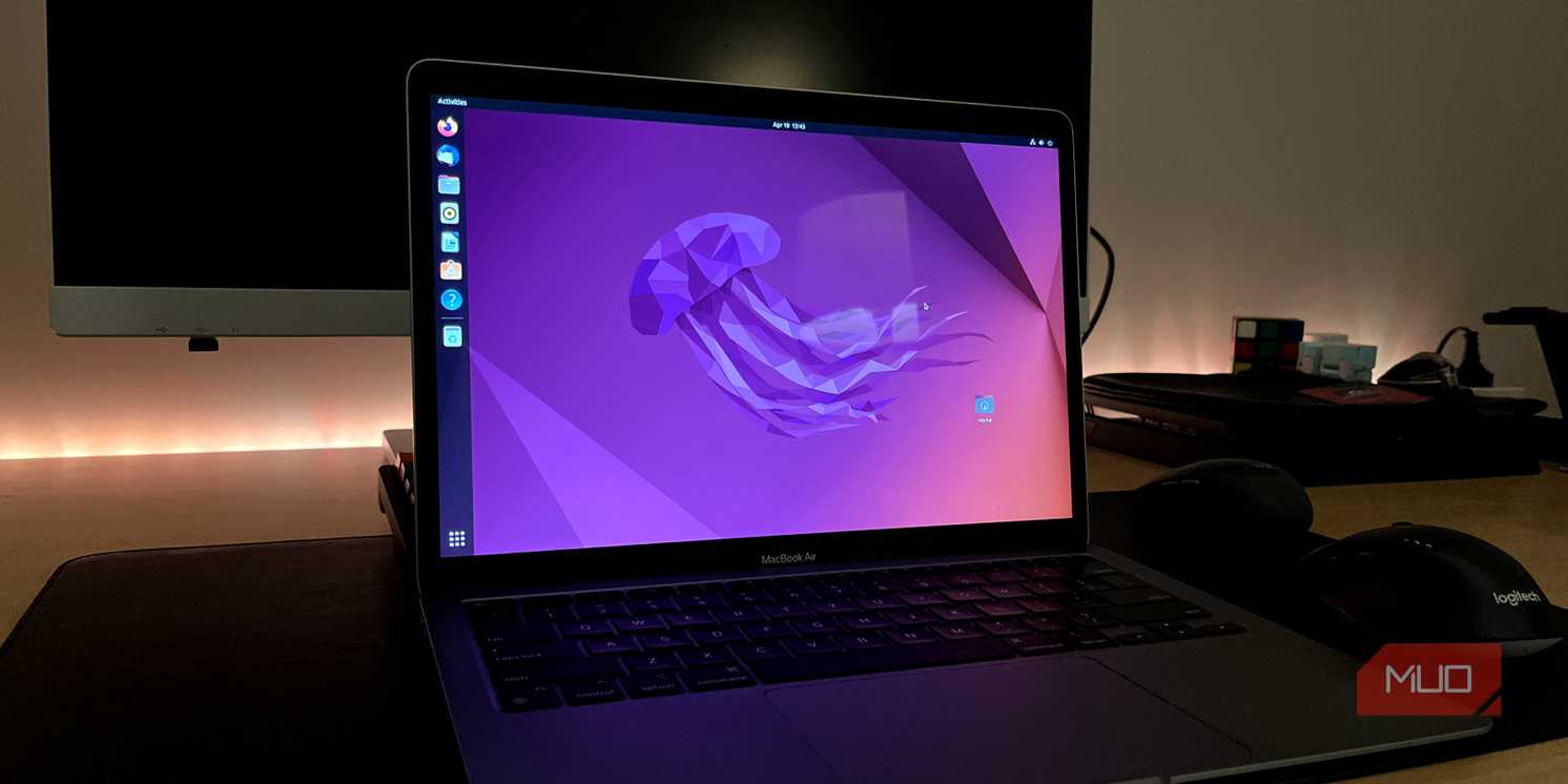 Computer Running Ubuntu I’m new to Ubuntu, but these 6 things are already better than Windows 11