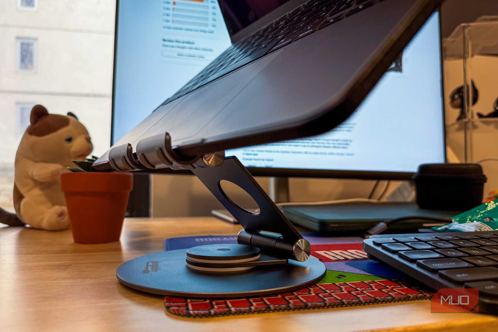 پلاگبل PTStand - 10-2