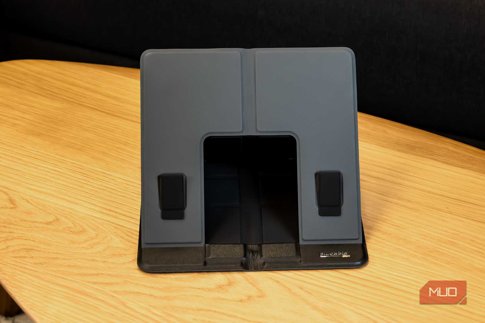 Plugable PT STANDX Review: Unmatched Portability for On-the-Go ...