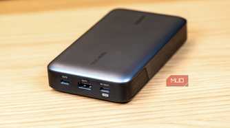 angled-view-of-the-ugreen-100w-20000mah-power-bank-2jpg_53494549712_o-1