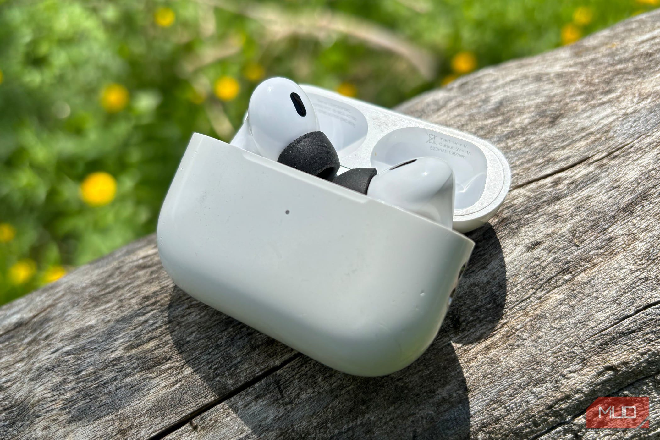 KeyBudz HyperFoam tips in AirPods Pro case