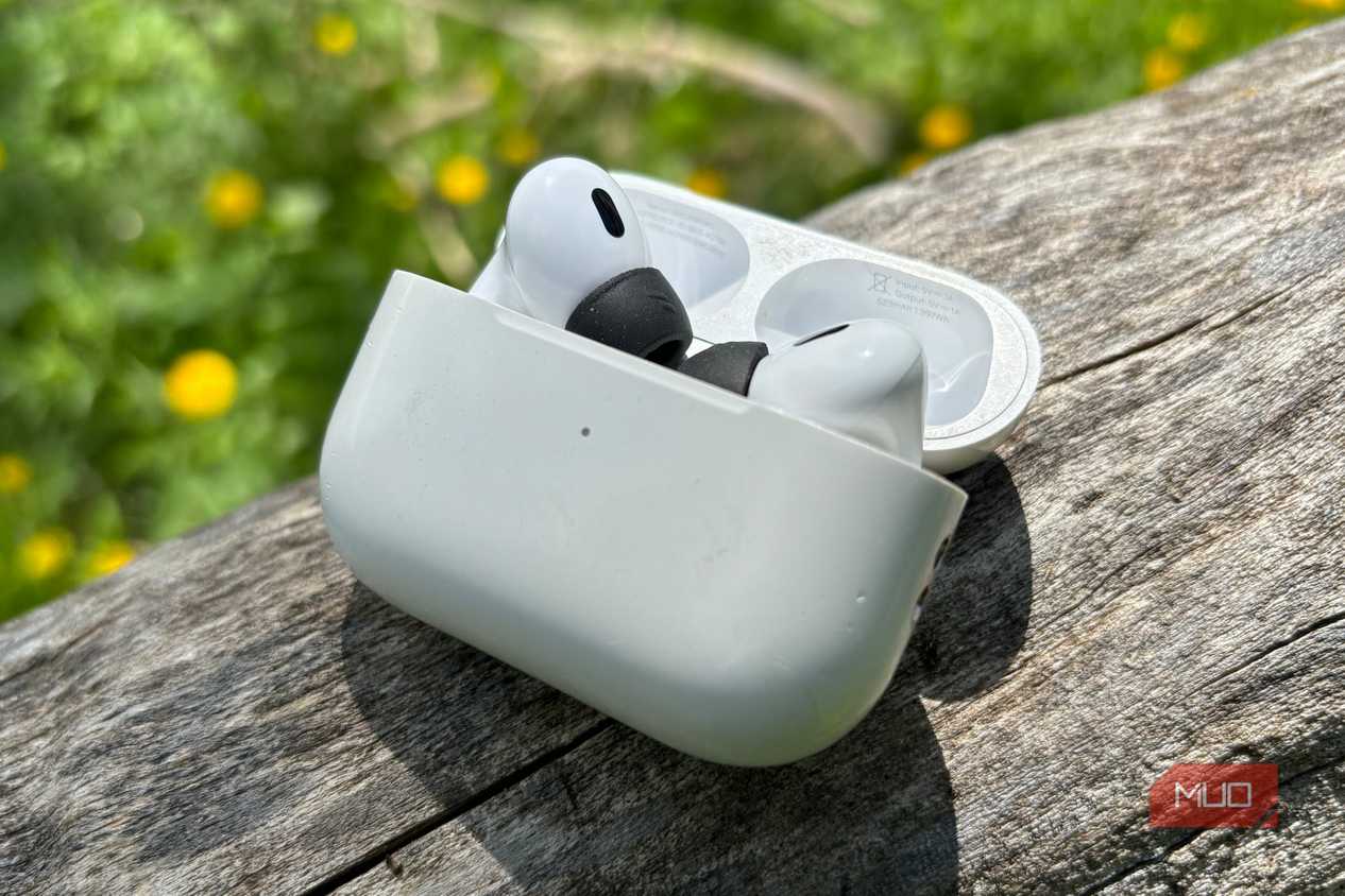 KeyBudz HyperFoam tips in AirPods Pro case