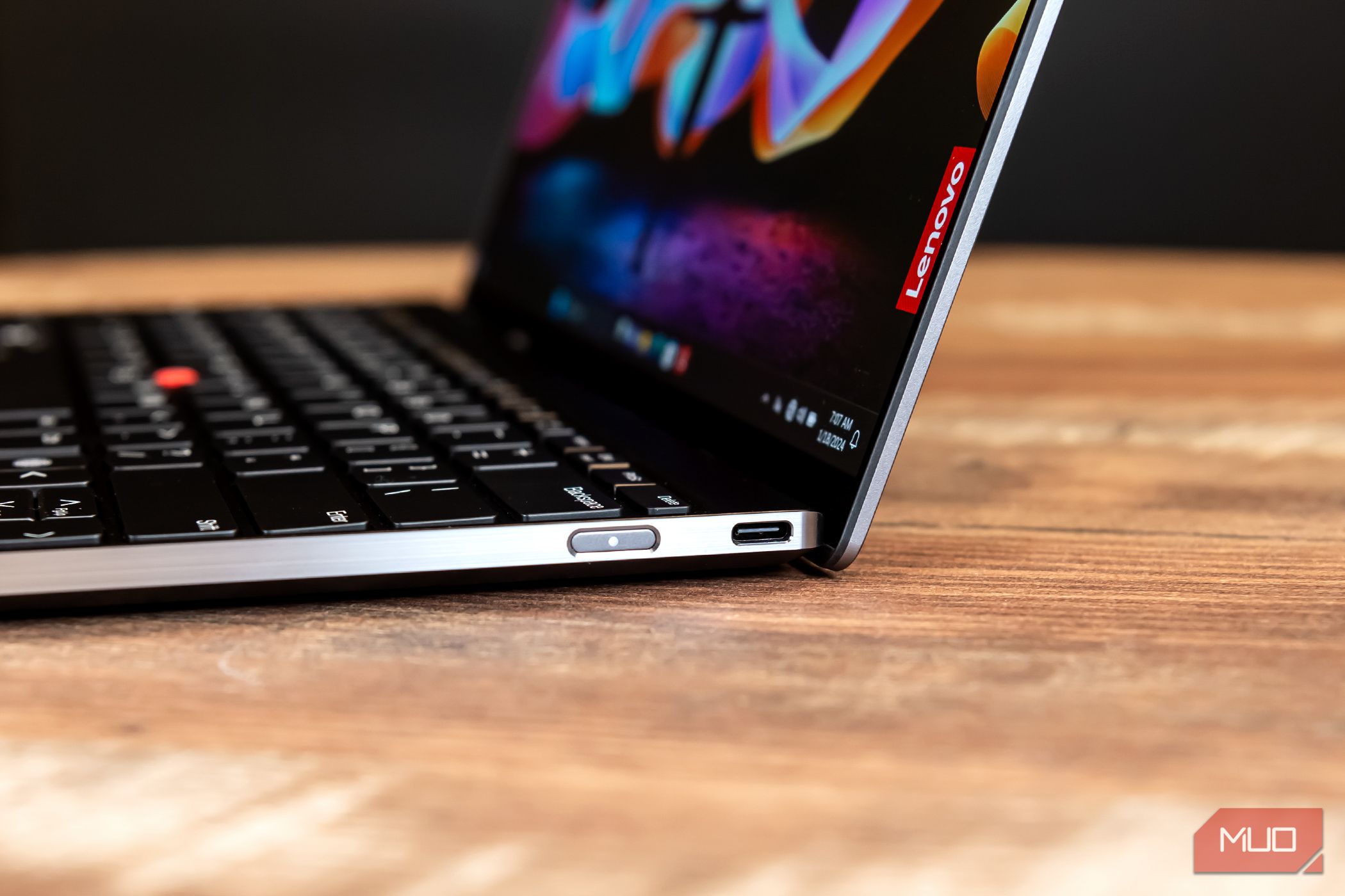 最終値下げ ThinkPad Z13 Gen 2 Ryzen 5 32GB ThinkPad Z13 Gen 2 | 13 inch sustainable, AMD Ryzen PRO