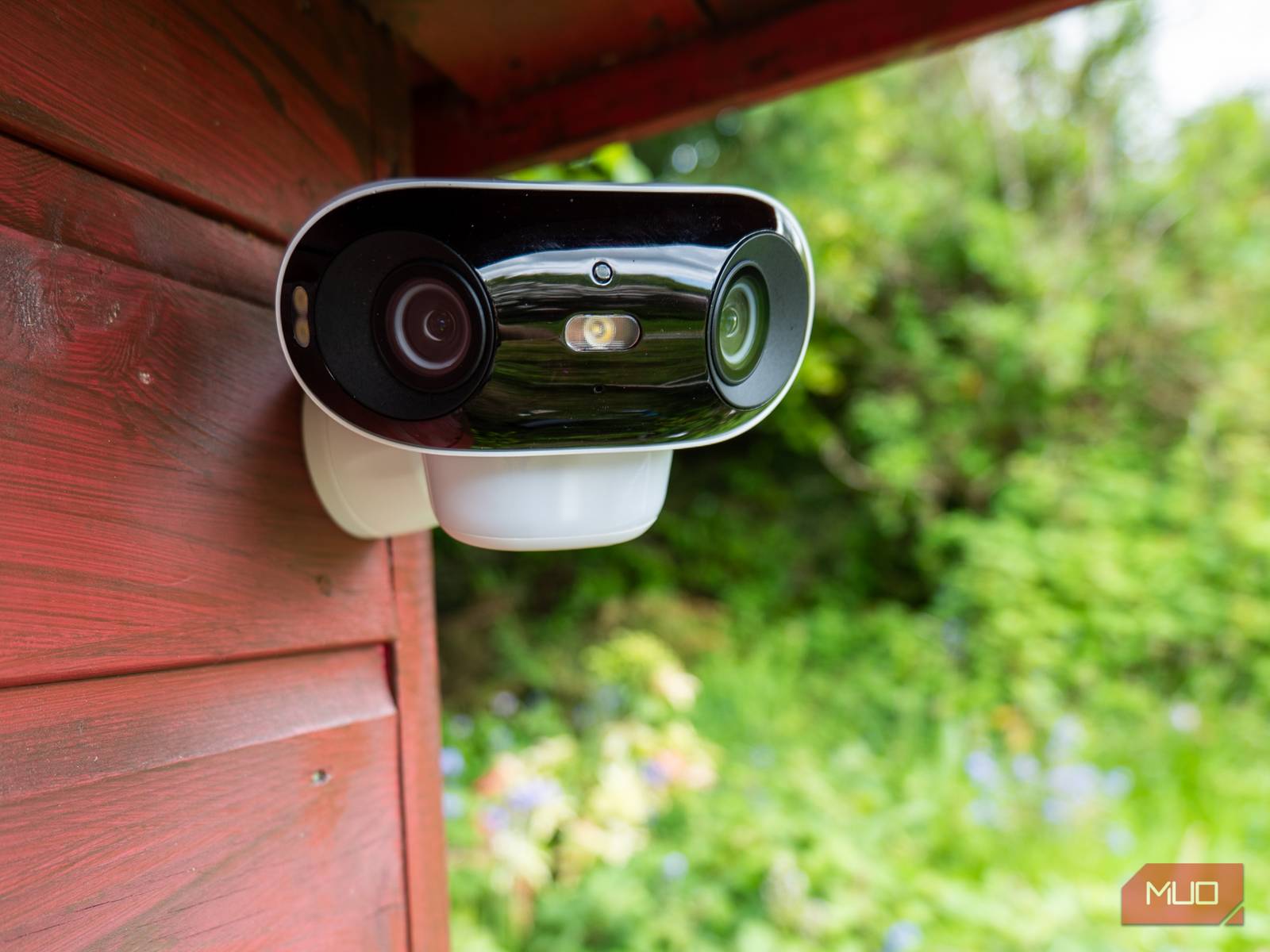 Reolink Argus Pro Review: 180 Vision and Local Storage Makes