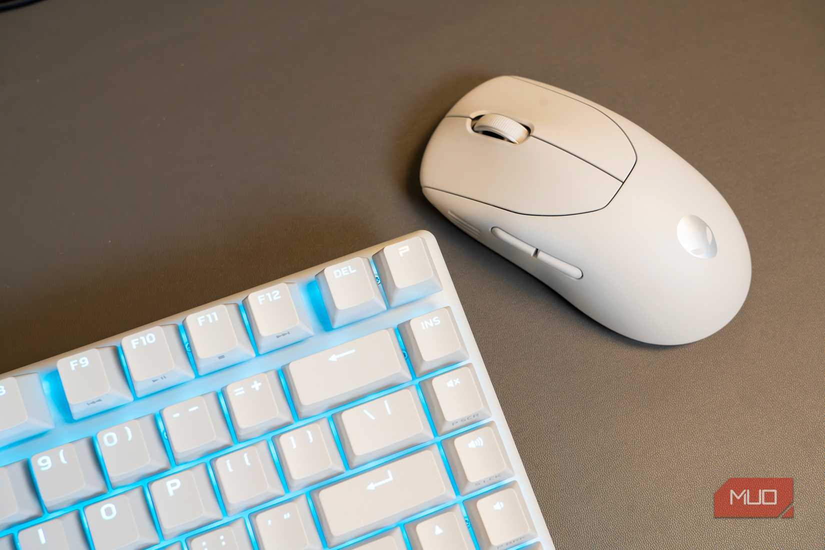 Alienware Wireless Mouse White