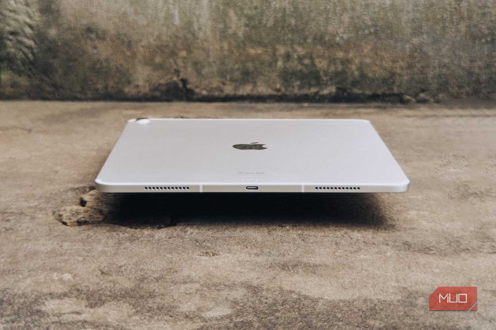 USB-C port on the bottom of the Apple iPad Air M2