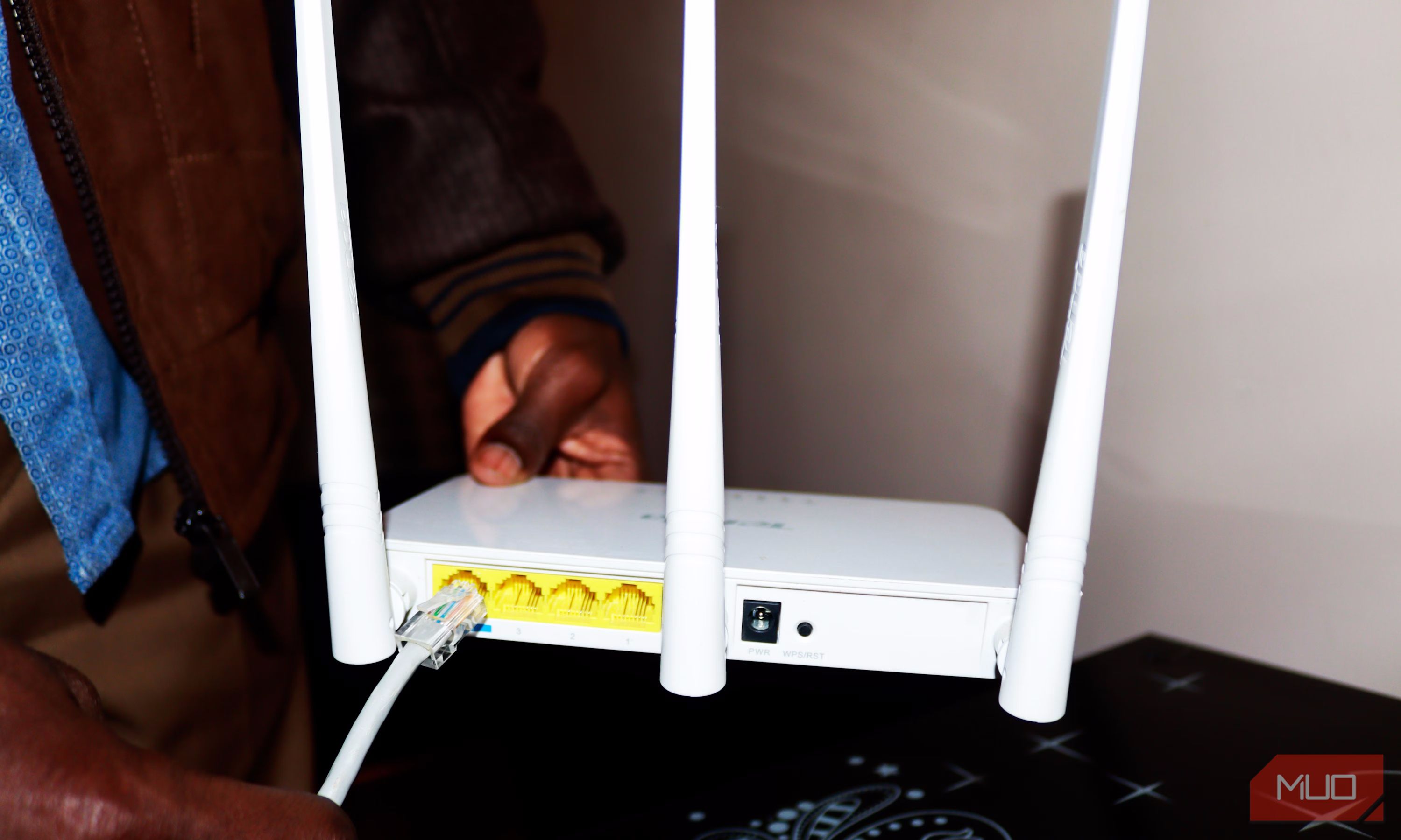 I made my Wi-Fi channel narrower, and my whole house got faster