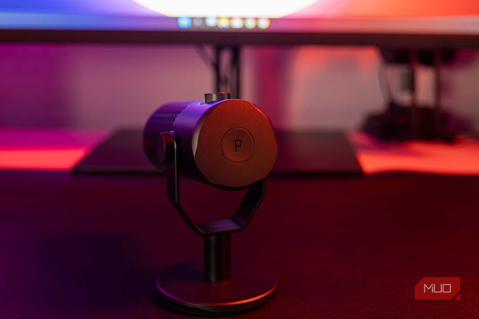 JBL Quantum Stream Studio Review: Great Features, Okay Audio