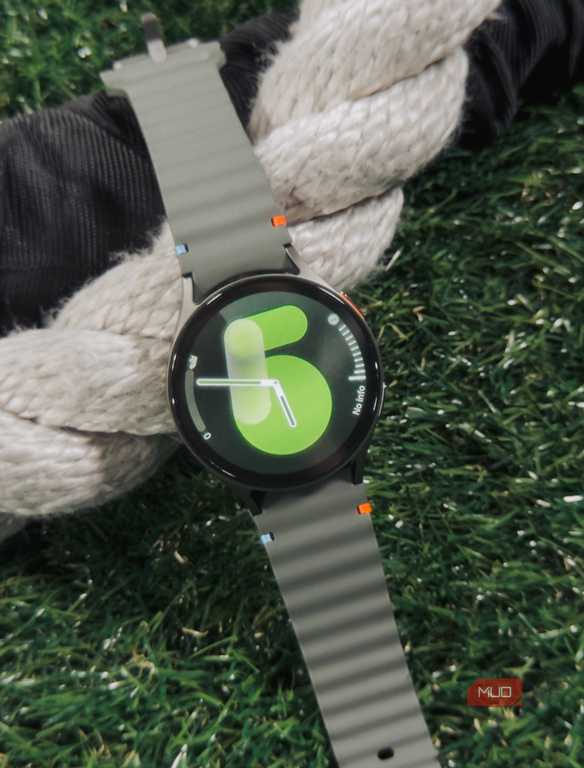 Smartwatch Rope Connections #345: Today's Answer and Clues (Tuesday, May 21, 2024)