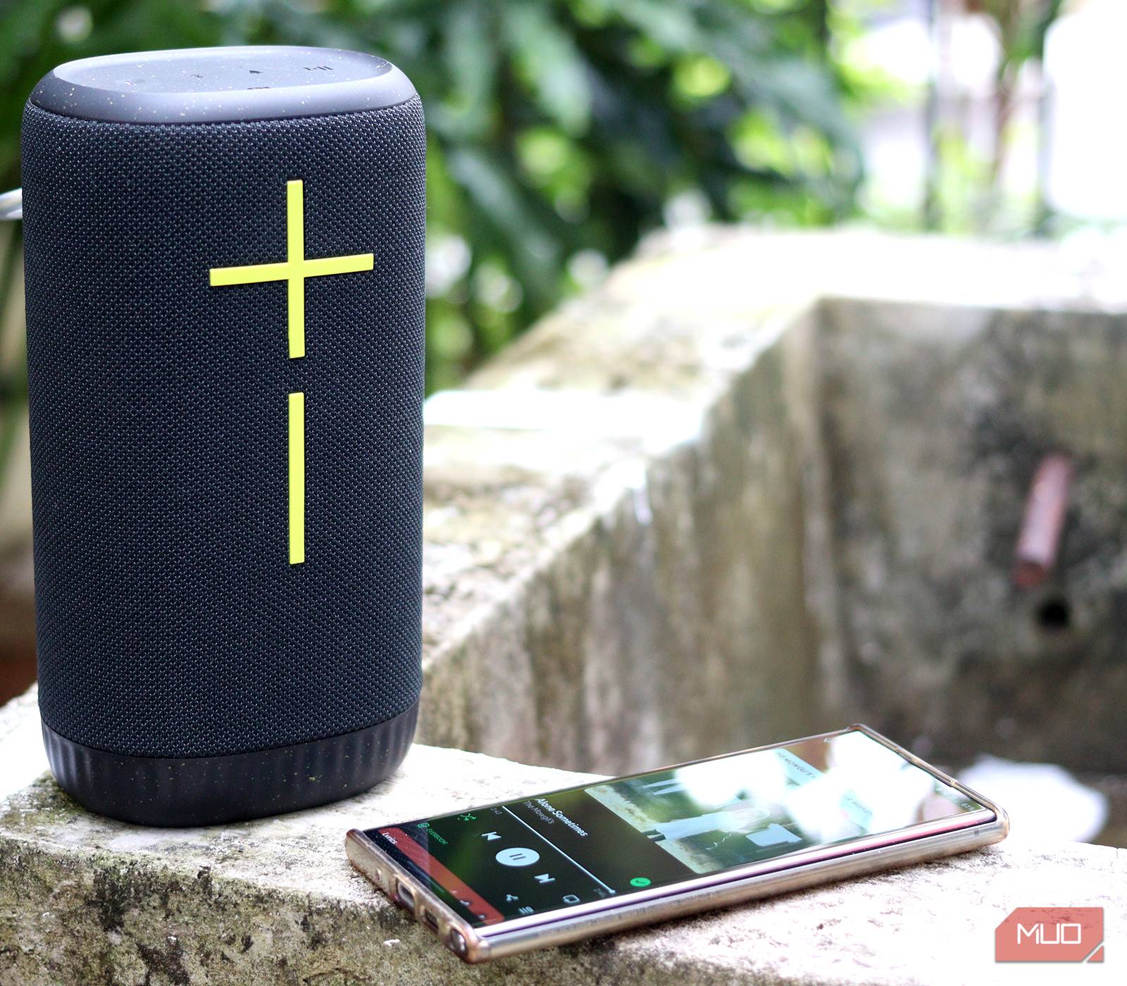 Ultimate Ears Everboom Review: The Loudest Outdoor Party You