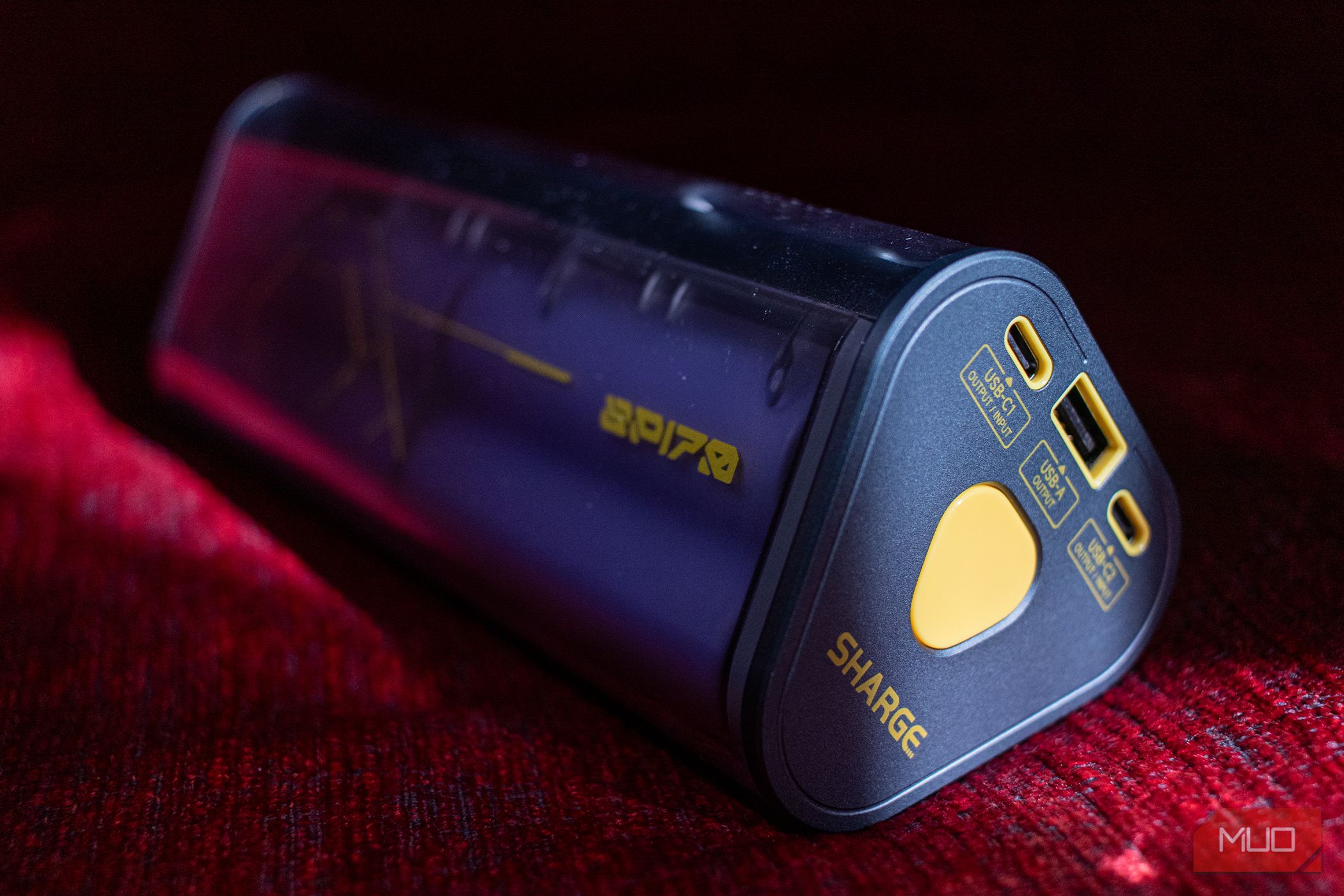 Shargeek 170 Review: This Transparent Power Bank Is Powerful and