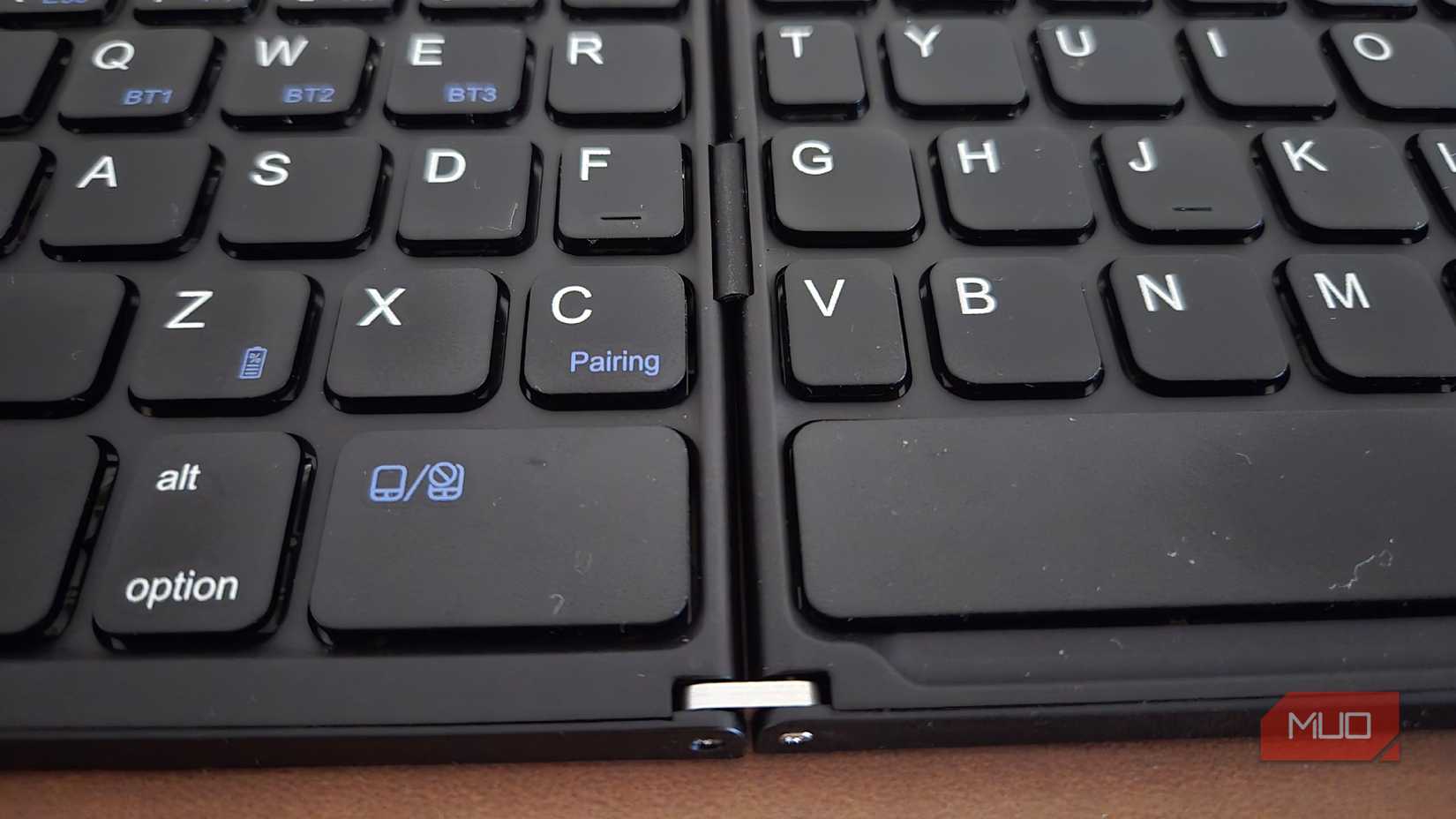 I Tried a Folding Bluetooth Keyboard and It Wasn't the Productivity ...