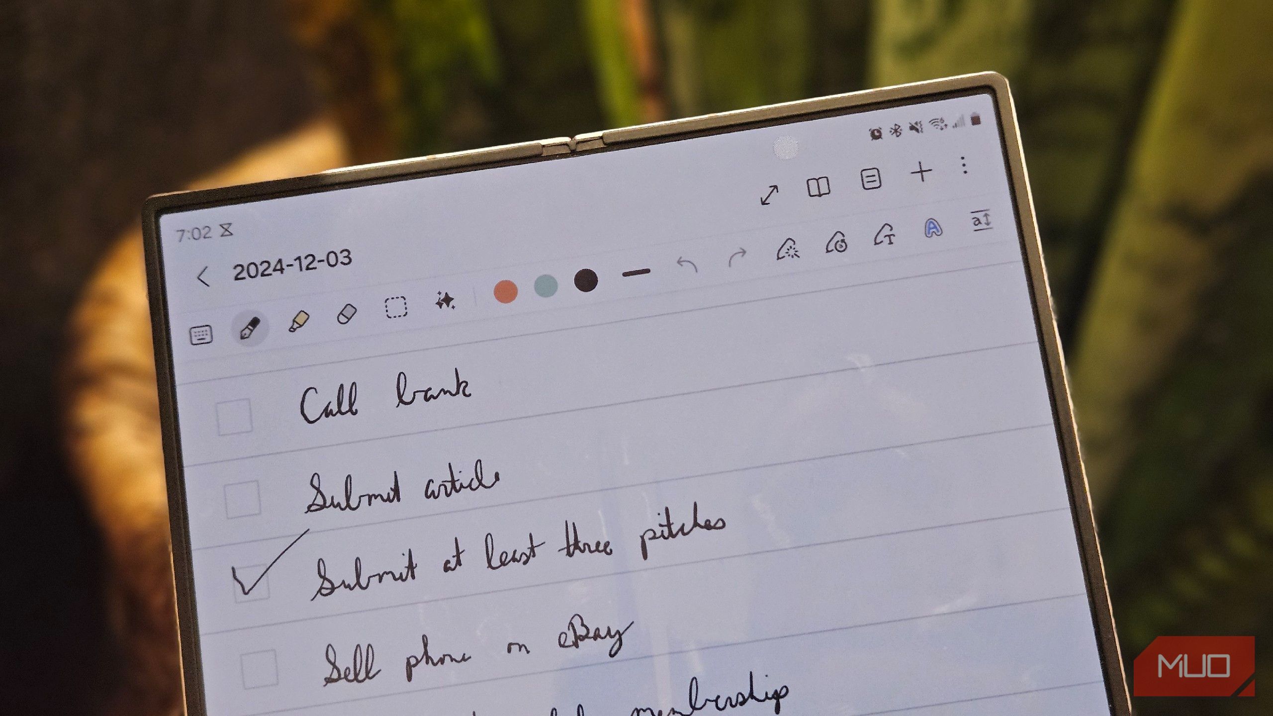 Handwritten to-do list on a Galaxy Z Fold 6.