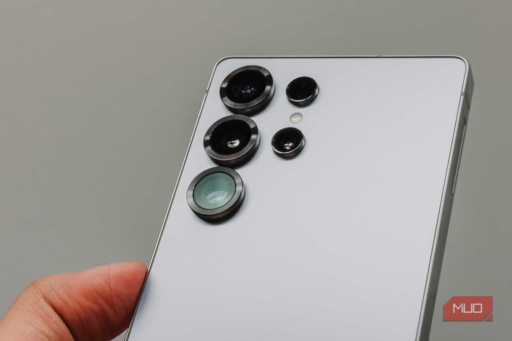 Samsung Galaxy S25 Ultra camera rings closeup.
