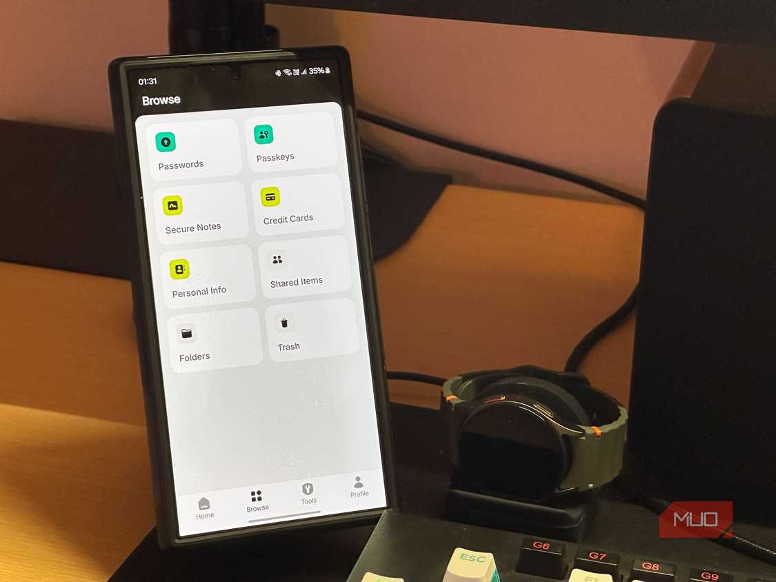 Using NordPass on a Samsung Galaxy S24 Ultra