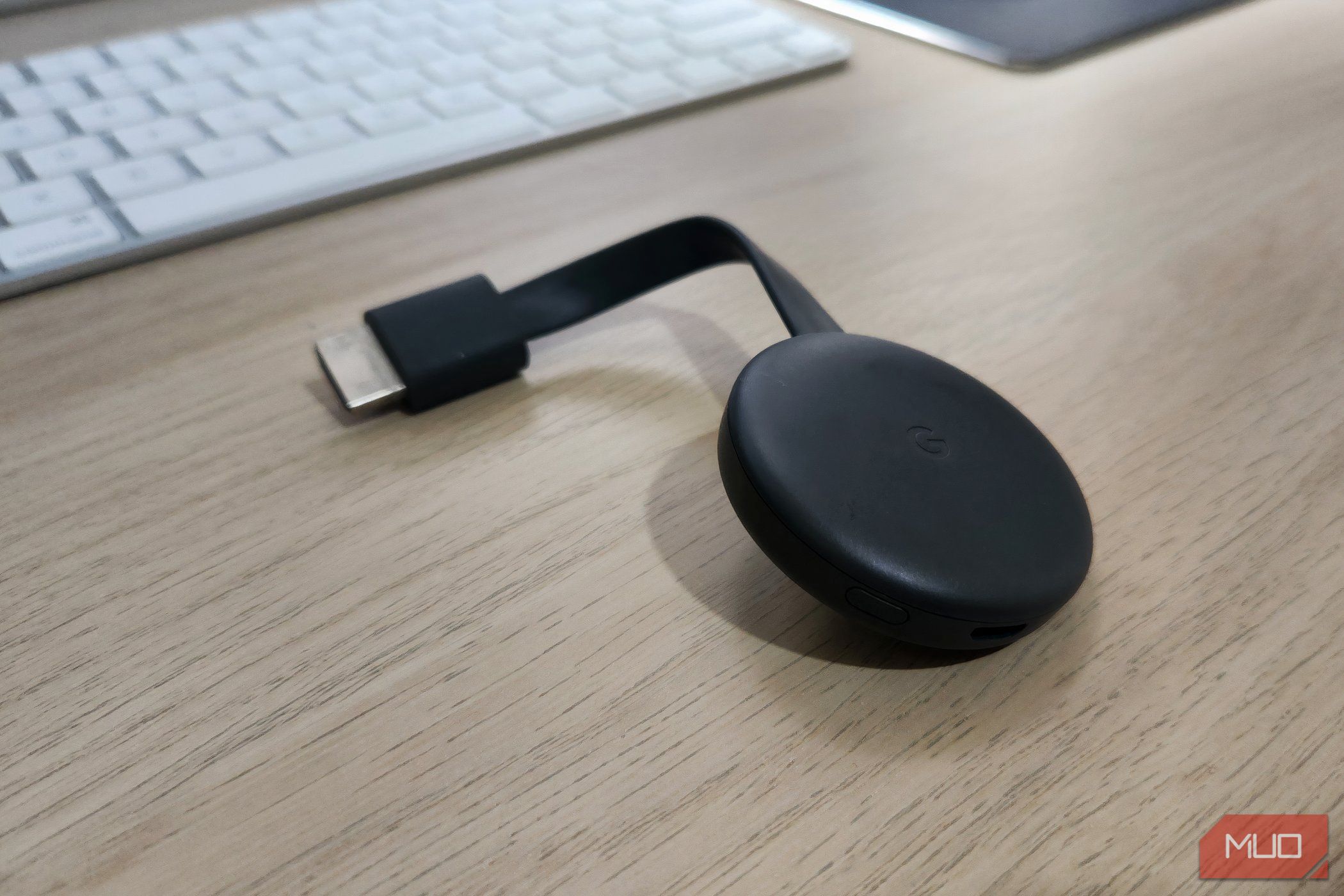 mona　chromecast Google Chromecast (2nd Generation) HD Media Streamer - Black