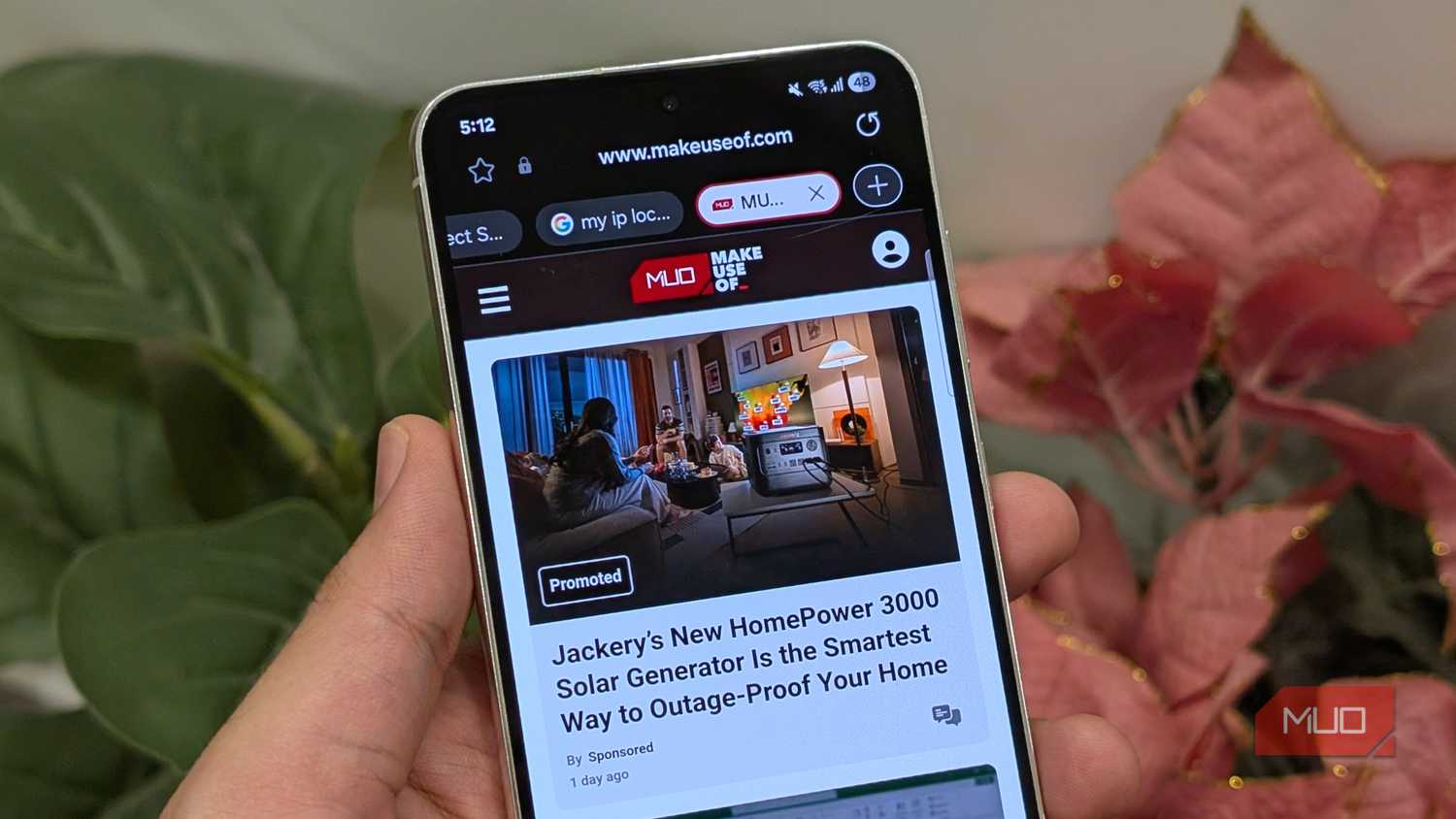 MakeUseOf website loaded on Samsung Internet browser