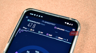 Testing internet speeds using Ookla speedtest app on a smartphone