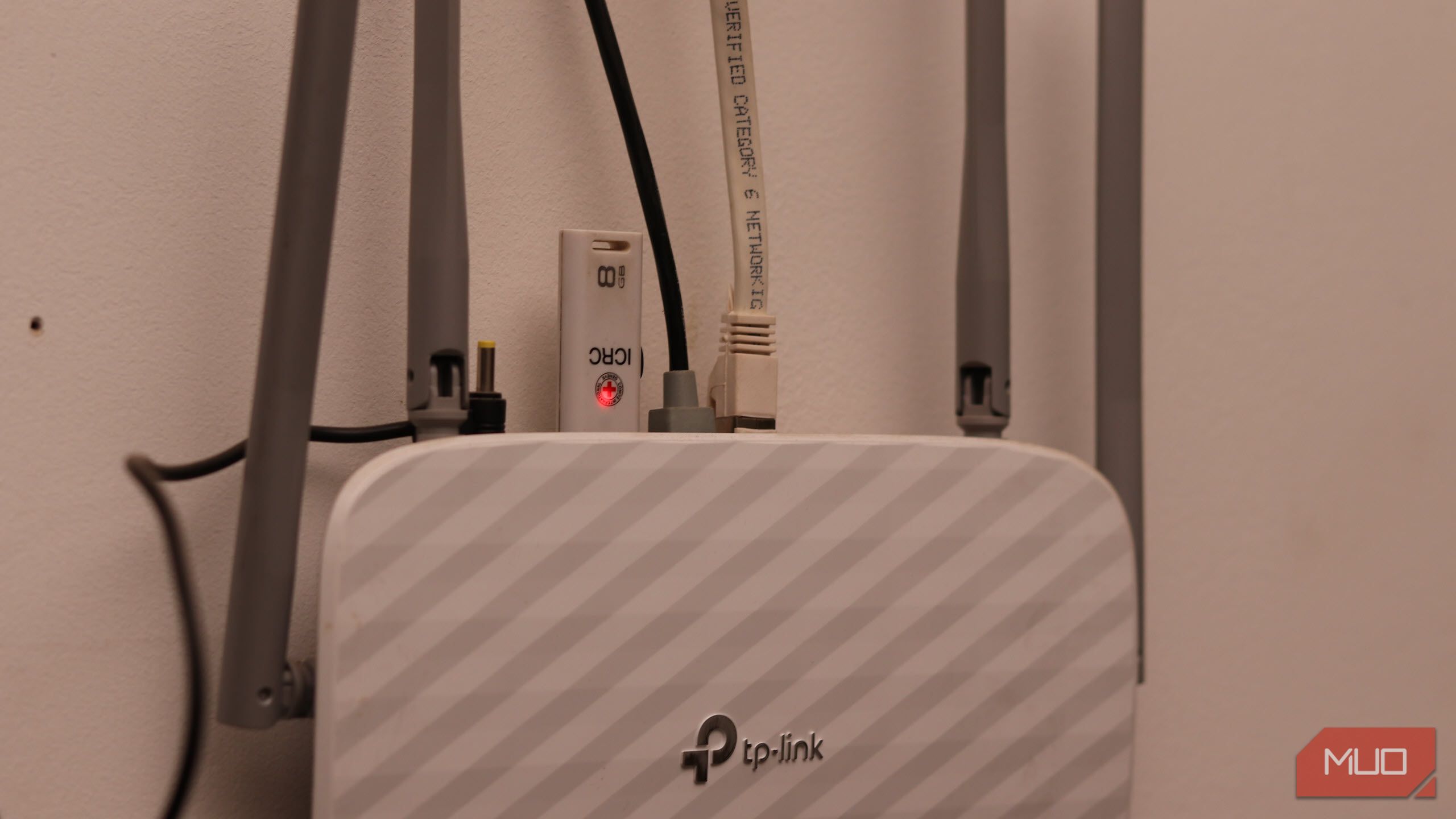 I plugged my phone into my router's USB port and my internet became ...