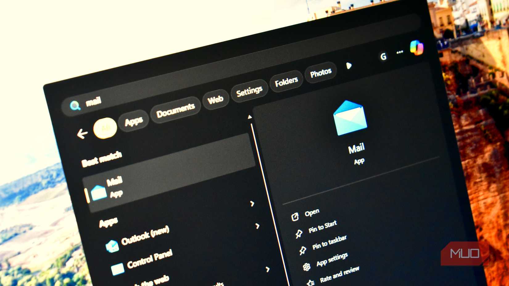 mail app in start menu on windows 11.