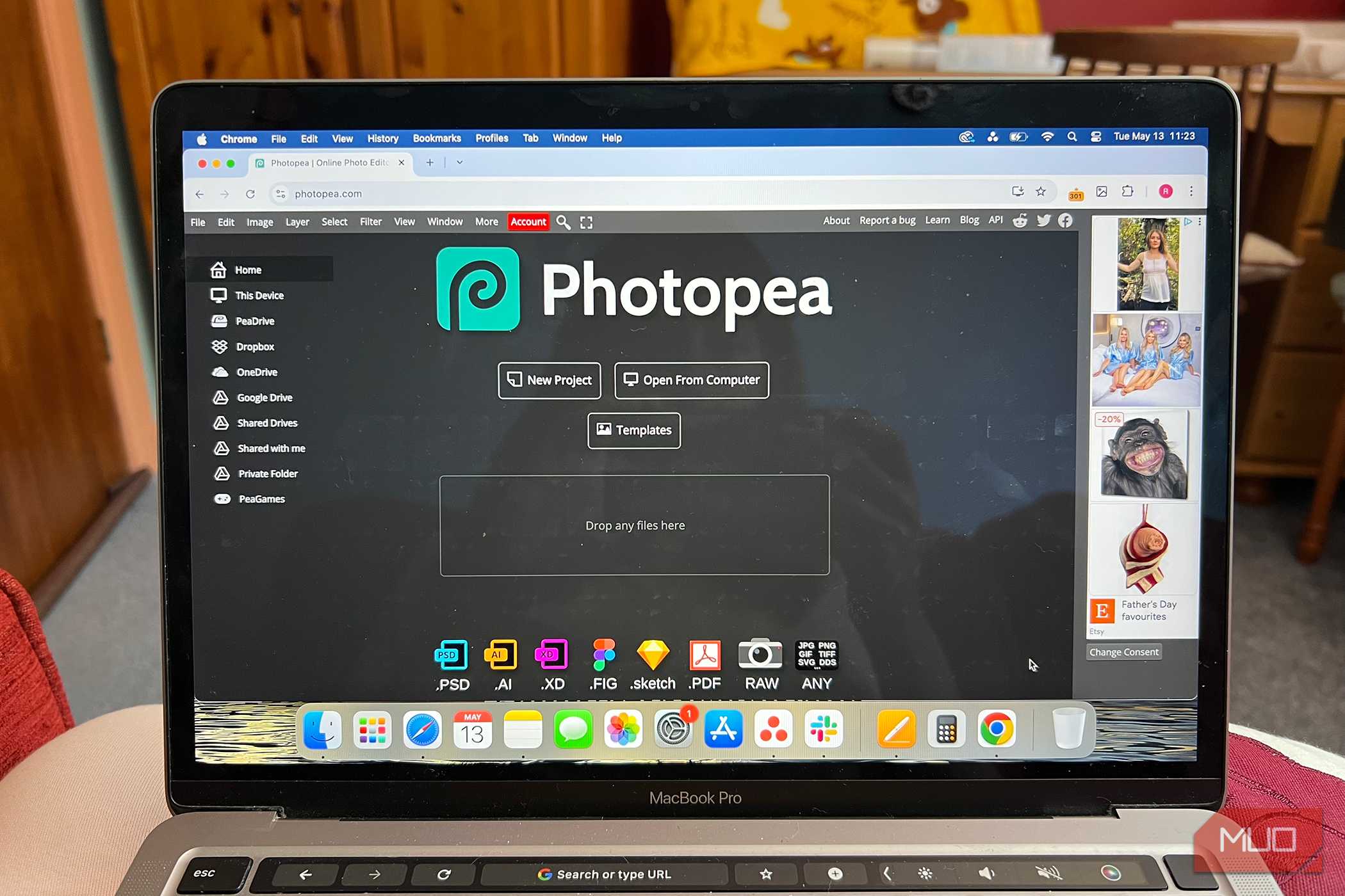 Photopea Homepage on MacBook
