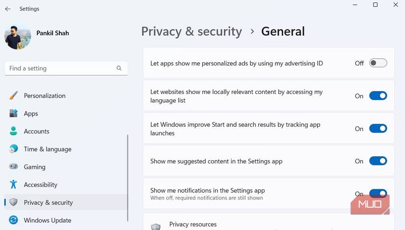 Ad tracking option in Windows 11 Privacy settings menu