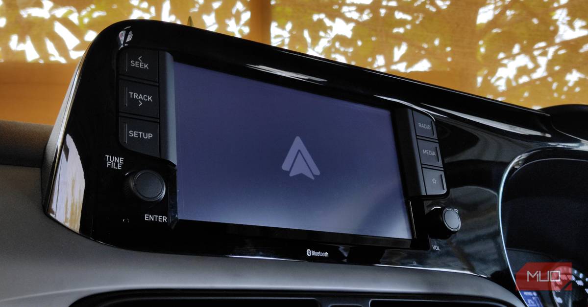 makeuseof.com - Keval Shukla - 3 reasons why I'll never use Wireless Android Auto again