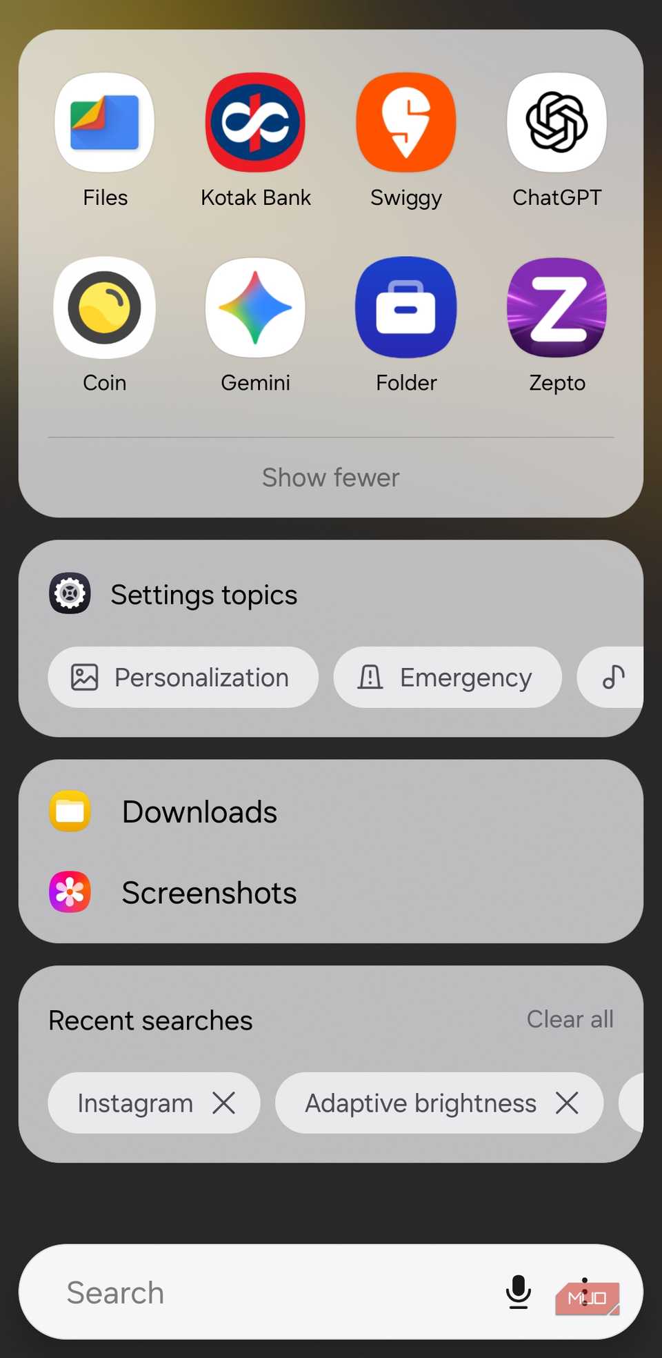 App drawer search menu on Samsung phone