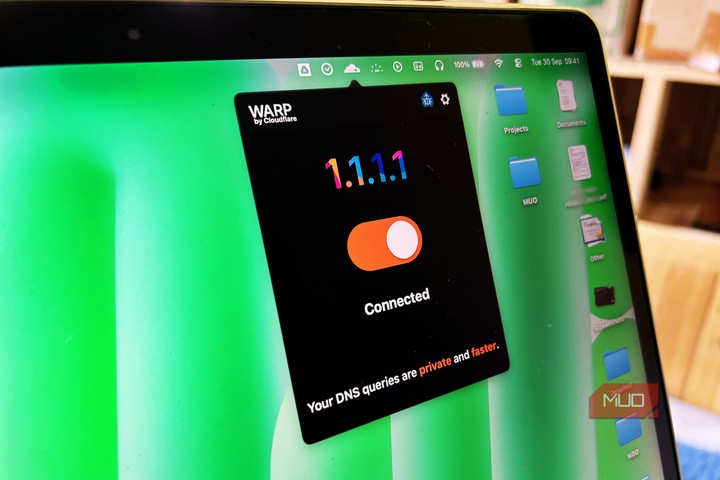 Cloudflare's 1.1.1.1 DNS app window open on macOS